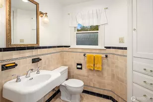 3333 43rd Ave NE, Seattle, WA 98105 - Photo 22