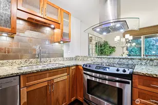 11060 NE 33rd Pl, Bellevue, WA 98004 - Photo 10
