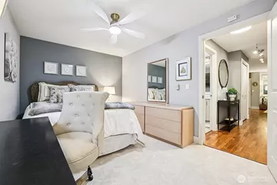 11060 NE 33rd Place #E3, Bellevue, WA 98004 - Photo 20