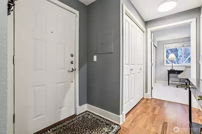 11060 NE 33rd Place #E3, Bellevue, WA 98004 - Photo 4