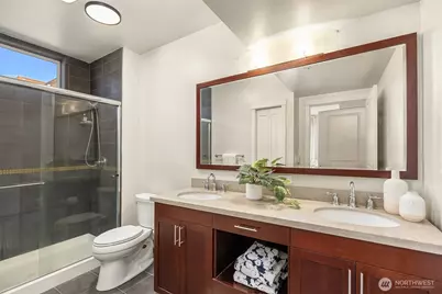 190 Harbor Square Loop NE #C330, Bainbridge Island, WA 98110 - Photo 20