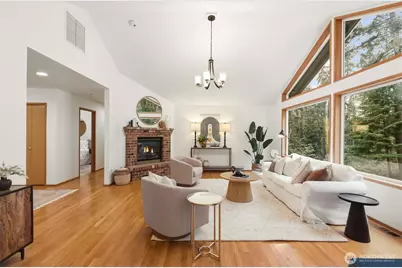 15375 Sunrise Drive NE, Bainbridge Island, WA 98110 - Photo 10