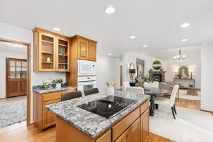 15375 Sunrise Drive NE, Bainbridge Island, WA 98110 - Photo 14