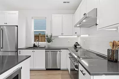 3112 W Raye Street, Seattle, WA 98199 - Photo 8