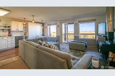 1317 Ocean Shores Blvd SW #2, Ocean Shores, WA 98569 - Photo 10