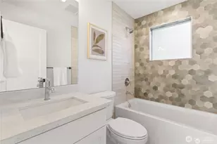 1709 NE 117th St, Seattle, WA 98125 - Photo 28