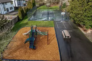 1704 Field Pl NE, Renton, WA 98059 - Photo 38