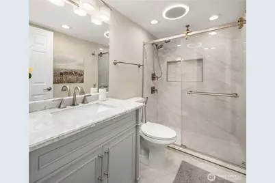 4727 W Lake Sammamish Parkway SE #B201, Issaquah, WA 98027 - Photo 20