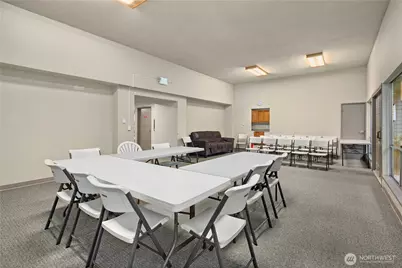 4727 W Lake Sammamish Parkway SE #B201, Issaquah, WA 98027 - Photo 24