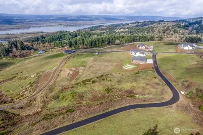 147 Lost Creek Lane #G, Woodland, WA 98674 - Photo 2