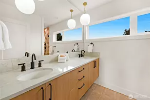 4048 32nd Ave W, Seattle, WA 98199 - Photo 16