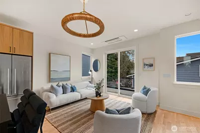 4048 32nd Avenue W #B, Seattle, WA 98199 - Photo 8