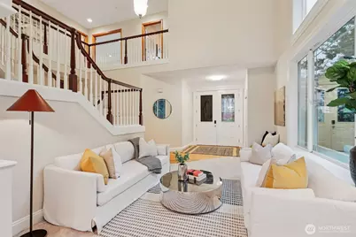 4707 NE 7th Place, Renton, WA 98059 - Photo 4