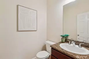 4707 NE 7th Pl, Renton, WA 98059 - Photo 12