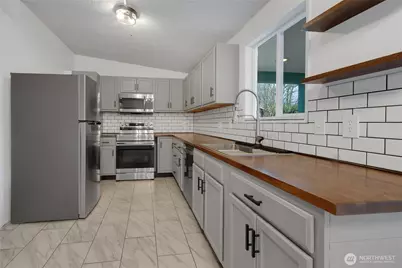 25909 216th Place SE, Maple Valley, WA 98038 - Photo 8