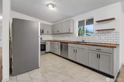 25909 216th Place SE, Maple Valley, WA 98038 - Photo 12