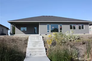 3439 Blue Heron Ln, Moses Lake, WA 98837 - Photo 2