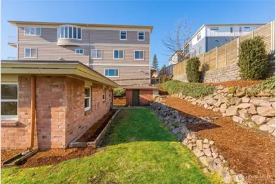 6410 NE 181st Street, Kenmore, WA 98028 - Photo 16