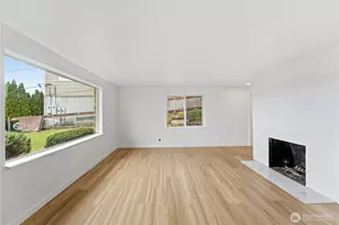 6410 NE 181st St, Kenmore, WA 98028 - Photo 2