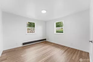 6410 NE 181st St, Kenmore, WA 98028 - Photo 10