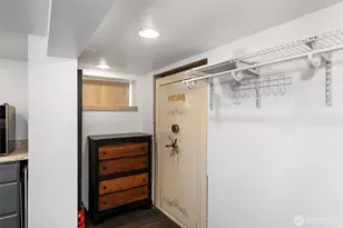 609 Shore Dr, Bremerton, WA 98310 - Photo 34