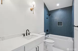 13748 Stone Ave N, Seattle, WA 98133 - Photo 14