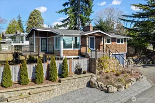 114 S 212th St, Des Moines, WA 98198 - Photo 1