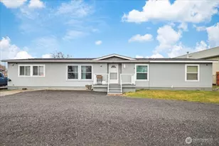 223 N Marguerite Rd, Spokane Valley, WA 99212 - Photo 2