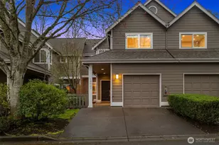 10007 NE 37th Ct, Kirkland, WA 98033 - Photo 2