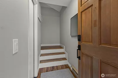 16820 6th Avenue W #B11, Lynnwood, WA 98037 - Photo 2