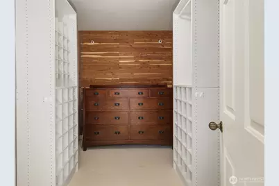 928 17th Avenue E, Seattle, WA 98112 - Photo 20