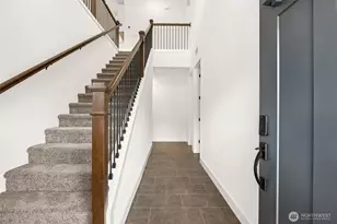 15602 210th Ave E, Bonney Lake, WA 98391 - Photo 2