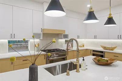 9016 124th Lane NE, Kirkland, WA 98033 - Photo 18