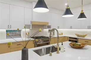 9016 124th Ln NE, Kirkland, WA 98033 - Photo 18