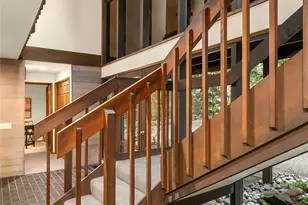 9027 SE 50th St, Mercer Island, WA 98040 - Photo 32