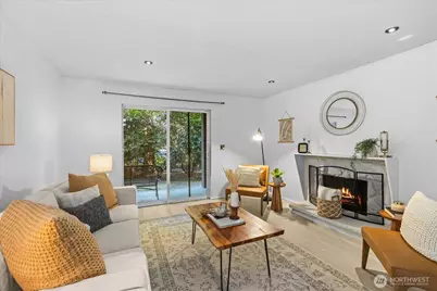 22107 66th Avenue W #10D, Mountlake Terrace, WA 98043 - Photo 2