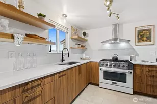 9444 26th Ave SW, Seattle, WA 98106 - Photo 4