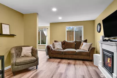 21225 76th Avenue W #A4, Edmonds, WA 98026 - Photo 2