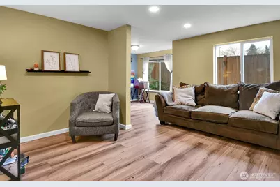 21225 76th Avenue W #A4, Edmonds, WA 98026 - Photo 4