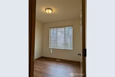19311 24th Avenue W #G, Lynnwood, WA 98036 - Photo 10