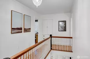 2103 5th Ave N, Seattle, WA 98109 - Photo 20