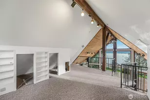 3968 S East Camano Dr, Camano Island, WA 98282 - Photo 14