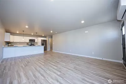 1116 Sumas Avenue #2, Sumas, WA 98295 - Photo 4