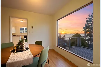 302 S Forest Street, Bellingham, WA 98225 - Photo 4