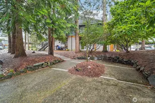 10822 NE 148th Ln, Bothell, WA 98011 - Photo 24