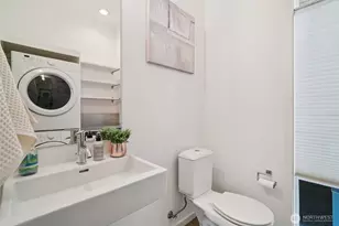 1321 S State St, Seattle, WA 98144 - Photo 12