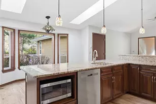 8127 Jamieson Ct SW, Tumwater, WA 98512 - Photo 10