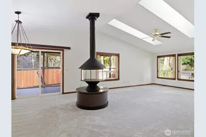 8127 Jamieson Court SW, Tumwater, WA 98512 - Photo 4