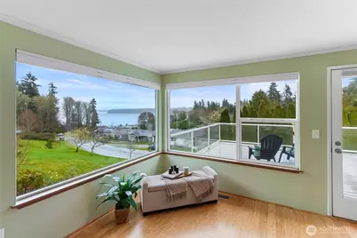 9011 Roanoke Road NE, Bremerton, WA 98311 - Photo 6