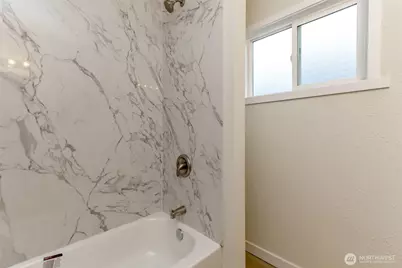 501 S 52nd Street, Tacoma, WA 98408 - Photo 10